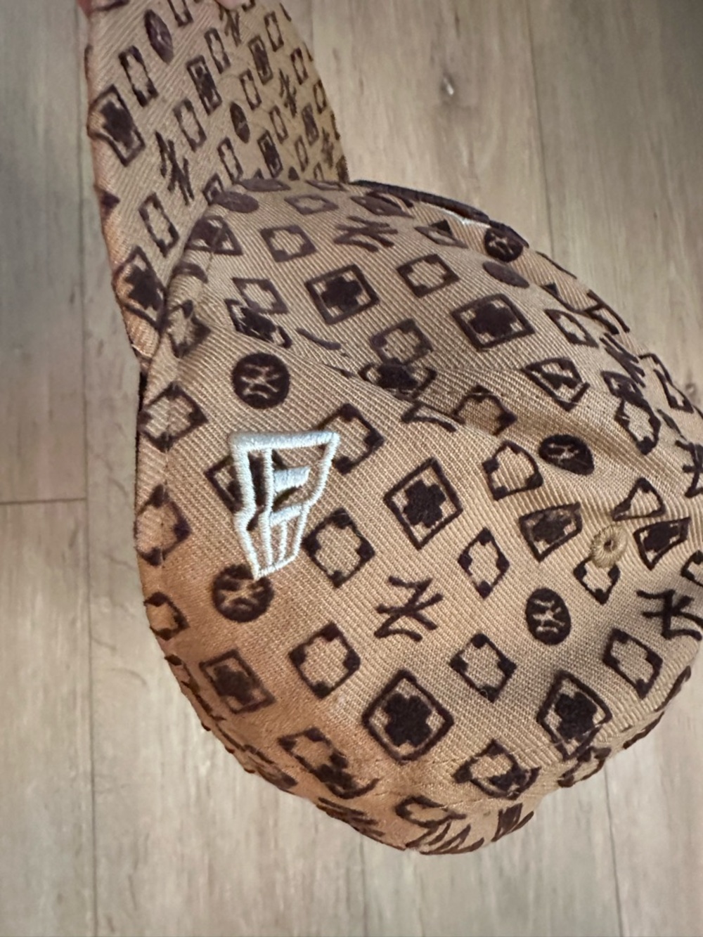 NY Yankees New Era 59Fifty Hat 71/8 Brown Monogram MLB Authentic Streetwear Cap - Picture 4 of 6